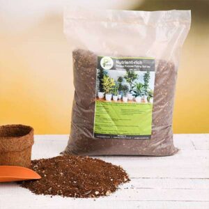 Nutrient-rich general purpose potting soil mix